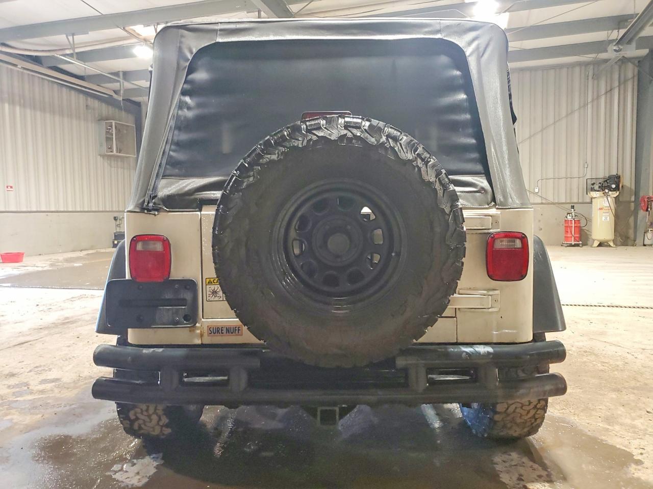 2003 Jeep Wrangler Commando - Фото 6