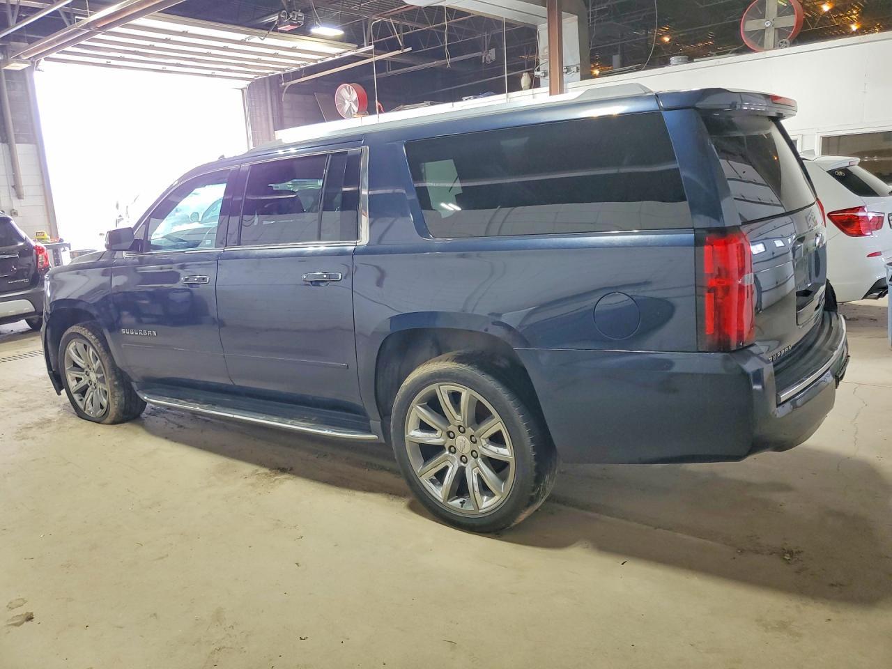 2017 Chevrolet Suburban C1500 Premier - Image 2