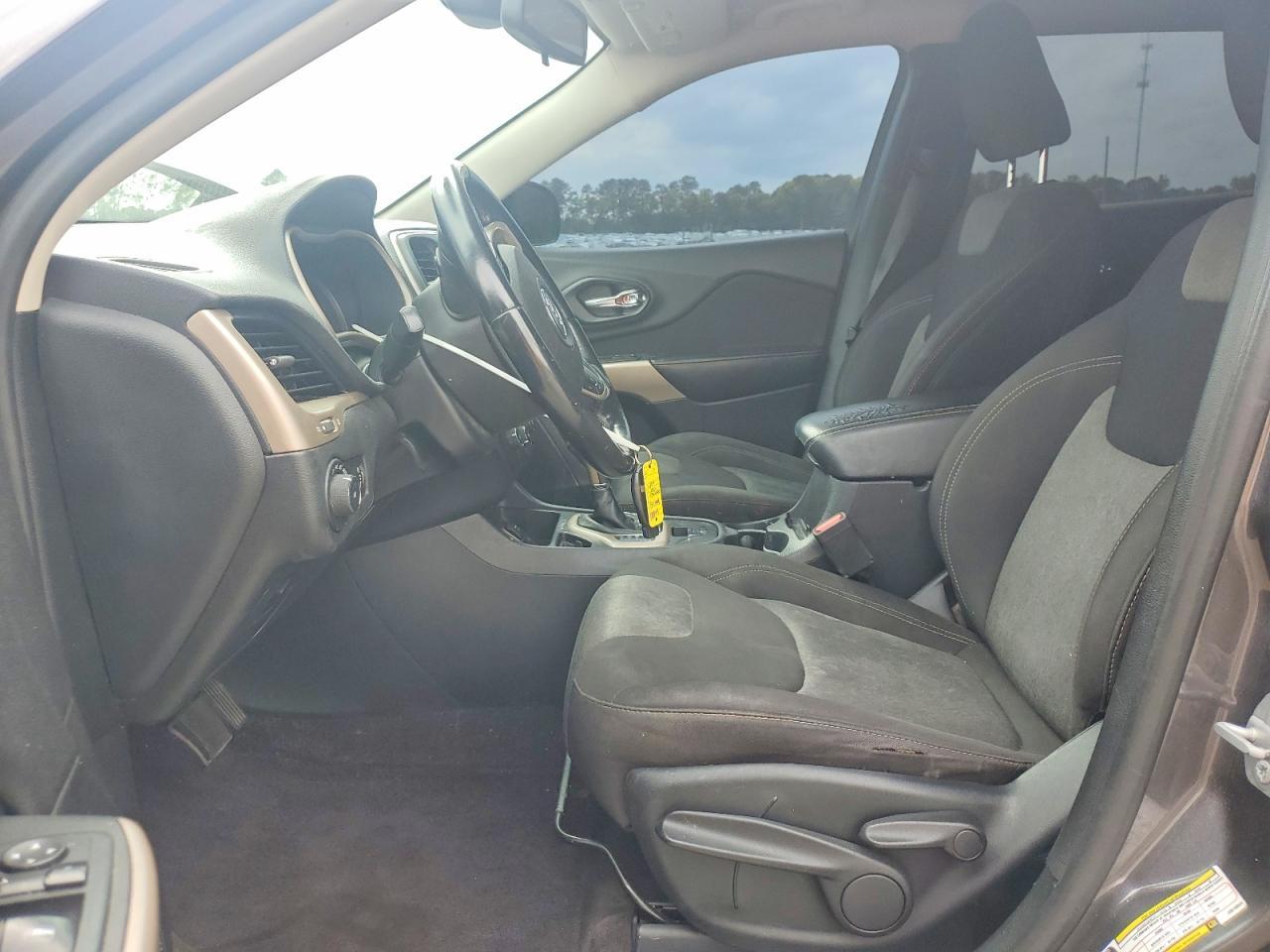 2018 Jeep Cherokee Latitude - Фото 7