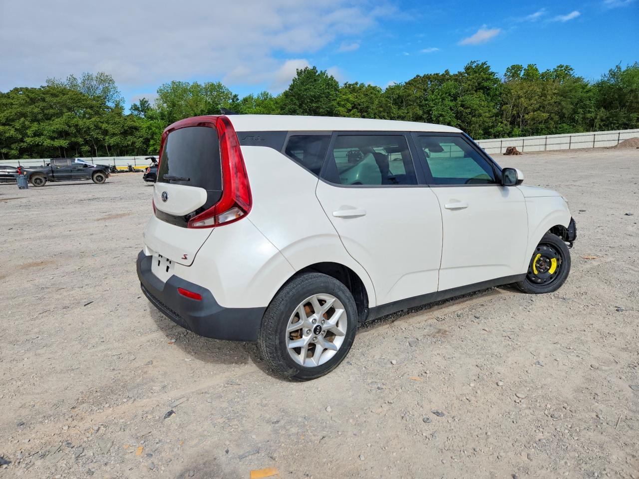 2020 Kia Soul S - Image 3