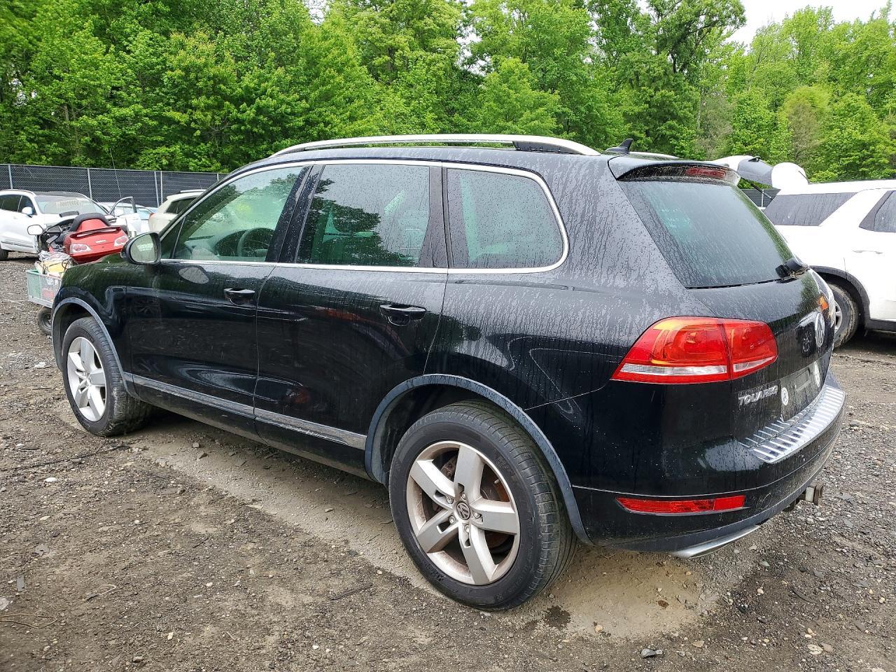 2014 Volkswagen Touareg - Фото 2