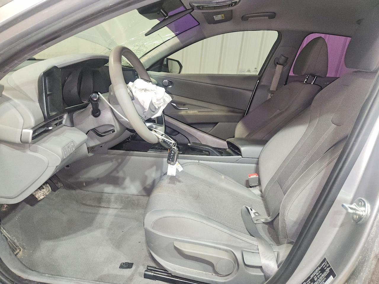 2021 Hyundai Elantra Se - Фото 7