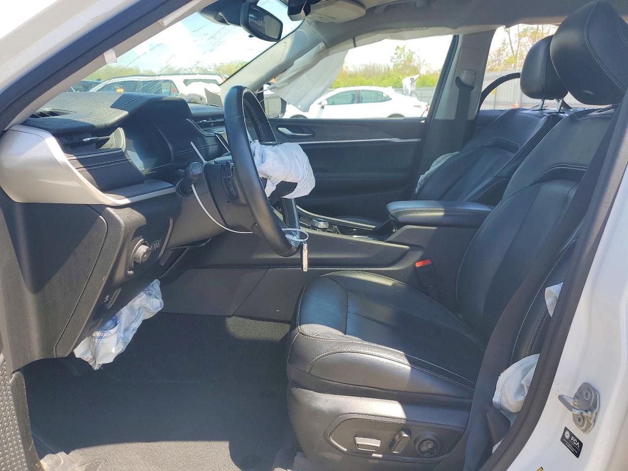 2021 Jeep Grand Cherokee L Limited - Image 7