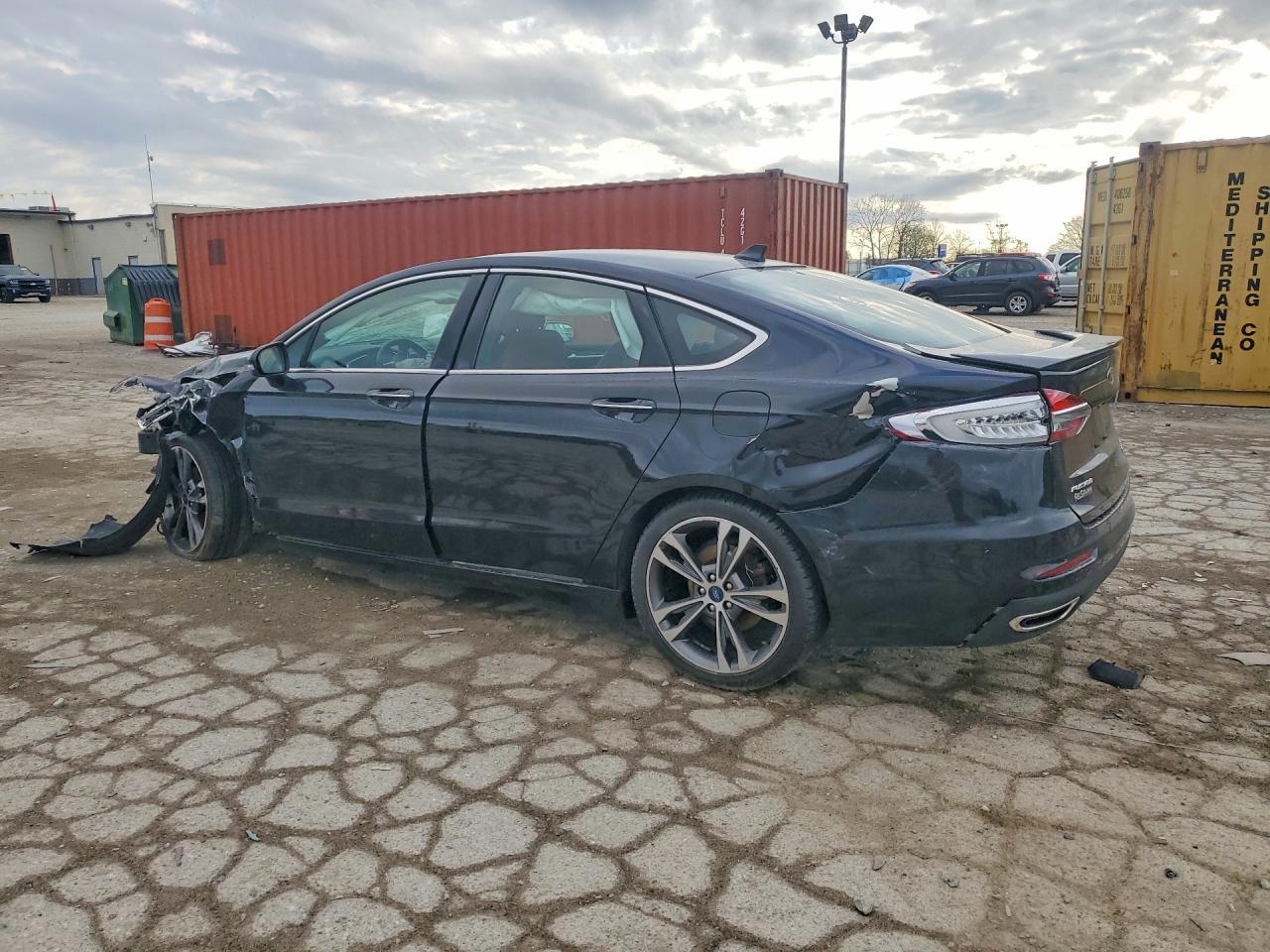 2020 Ford Fusion Titanium - Фото 2
