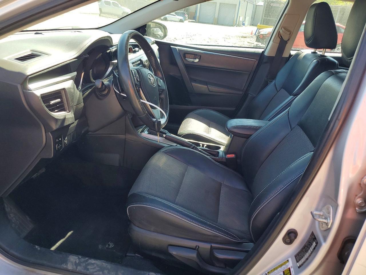 2015 Toyota Corolla S - Фото 7