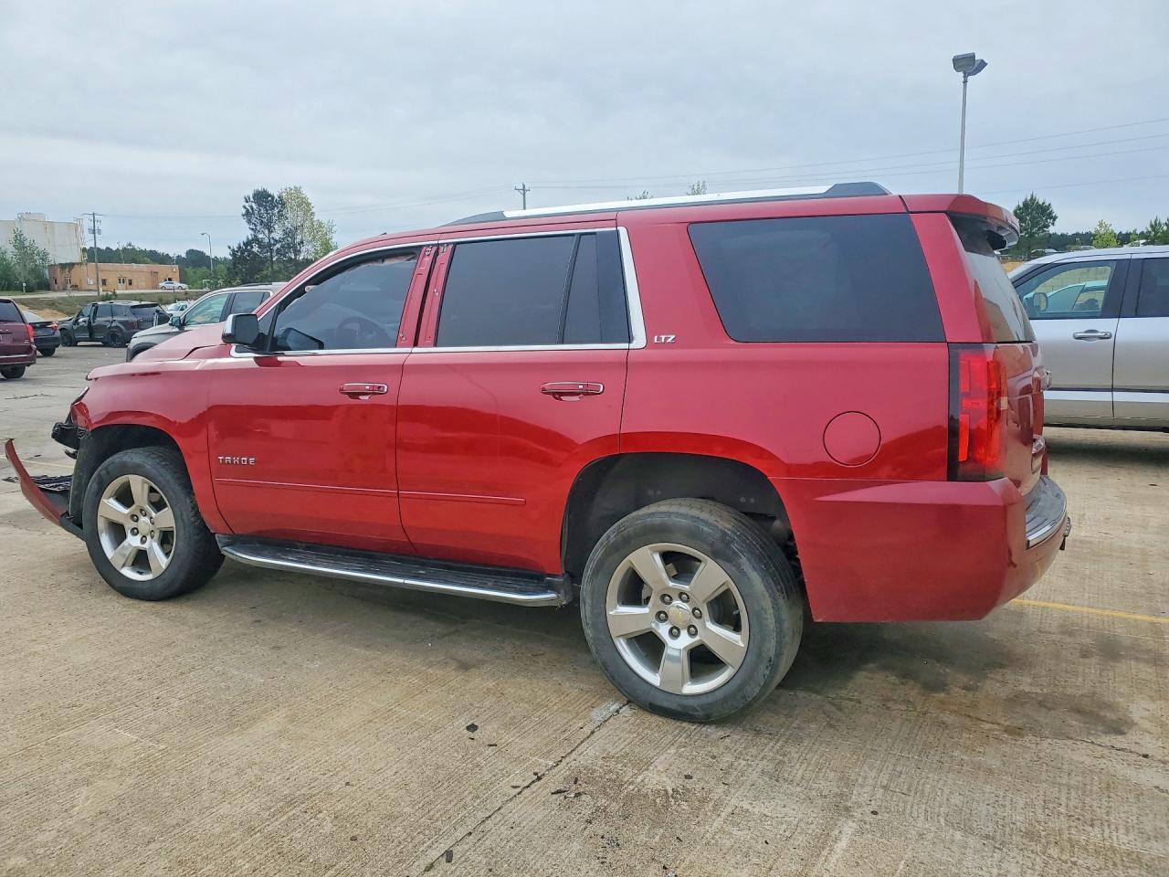 2015 Chevrolet Tahoe C1500 Ltz - Image 2