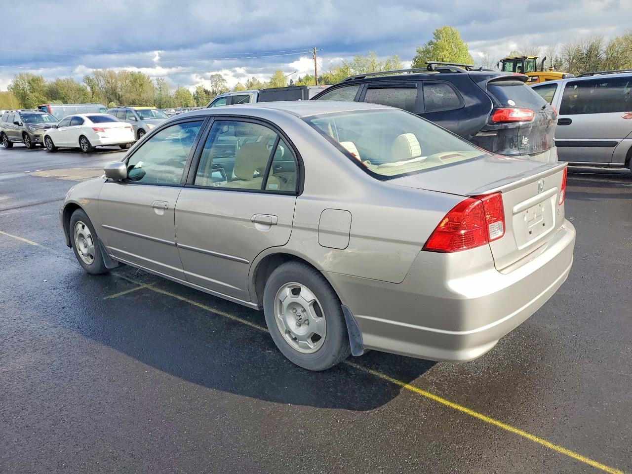 2005 Honda Civic Hybrid - Image 2