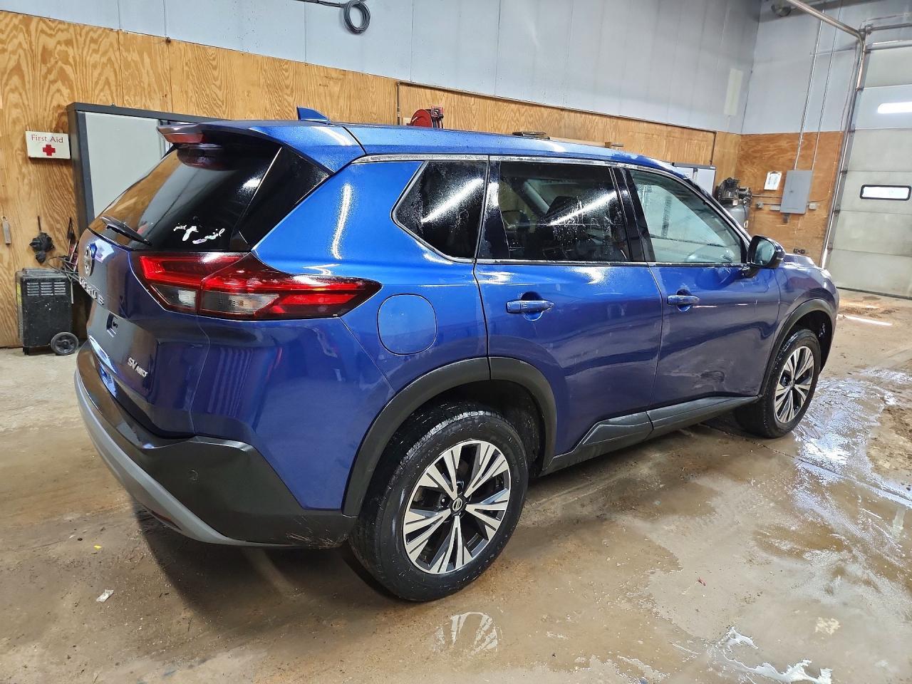 2021 Nissan Rogue Sv - Фото 3