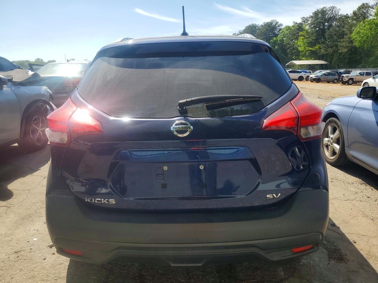 2018 Nissan Kicks Sv - Image 6
