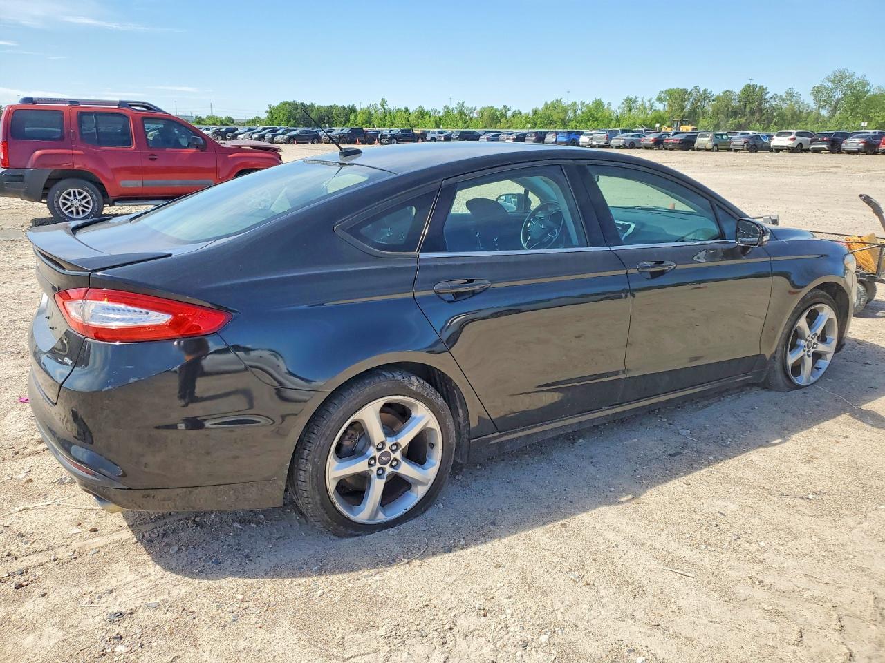 2013 Ford Fusion Se - Фото 3