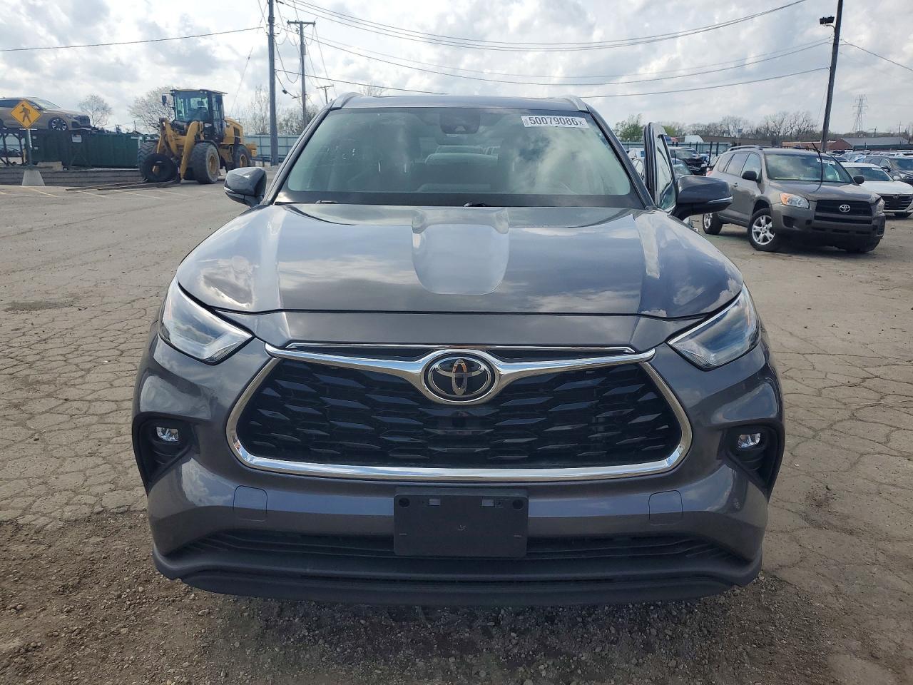 2022 Toyota Highlander Xle - Фото 5