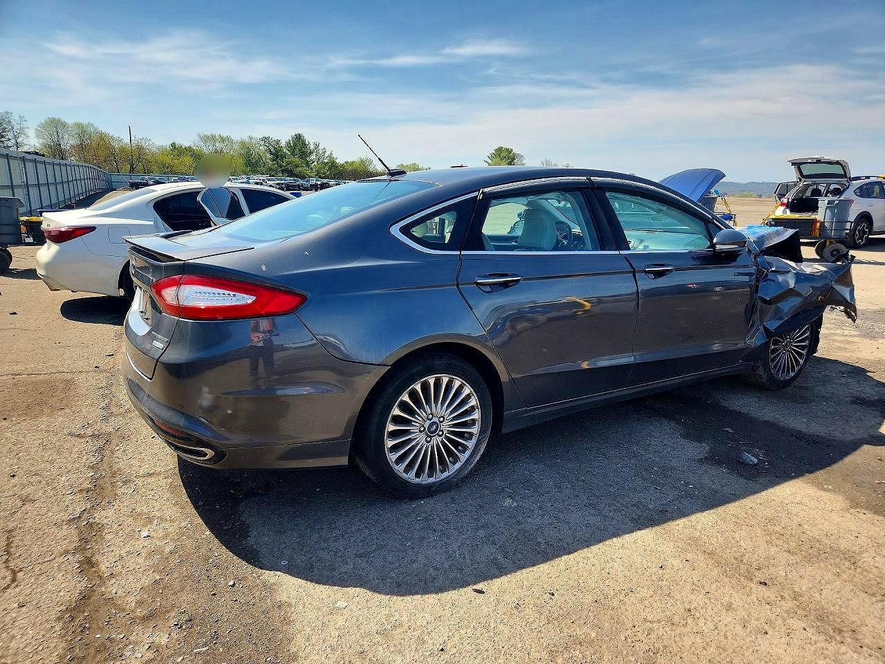2015 Ford Fusion Titanium - Фото 3