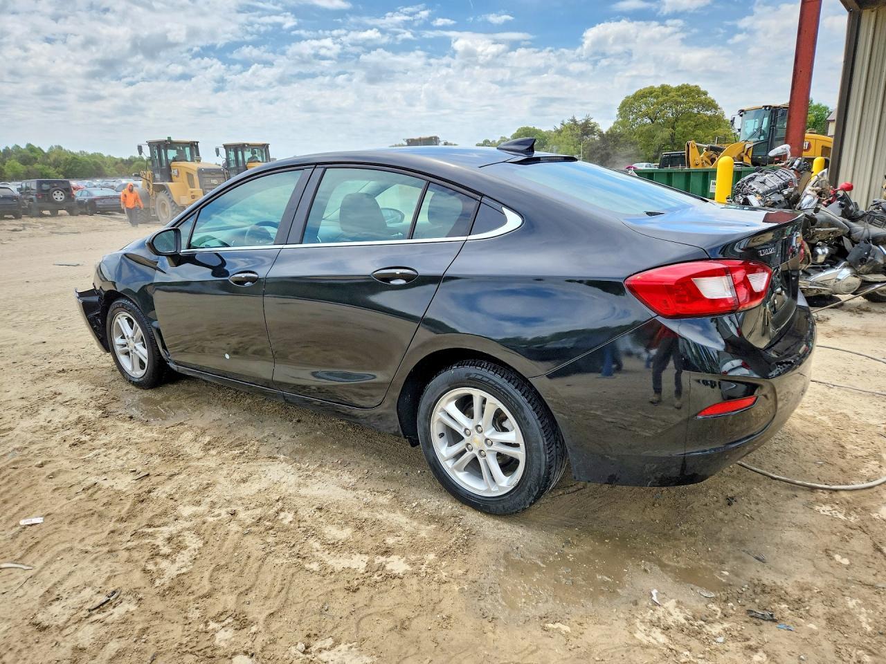 2018 Chevrolet Cruze Lt - Фото 2