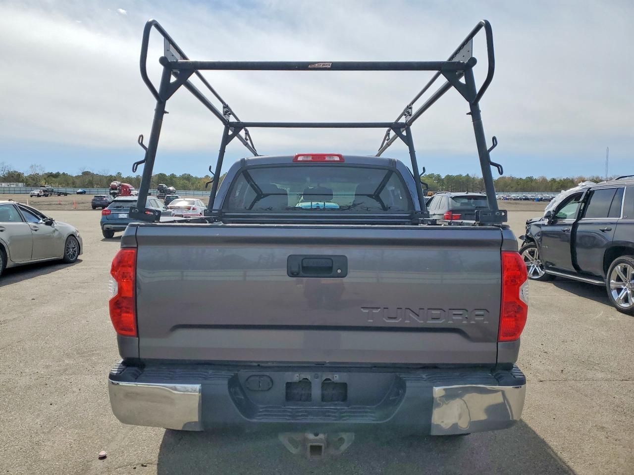 2014 Toyota Tundra Crewmax Sr5 - Фото 6