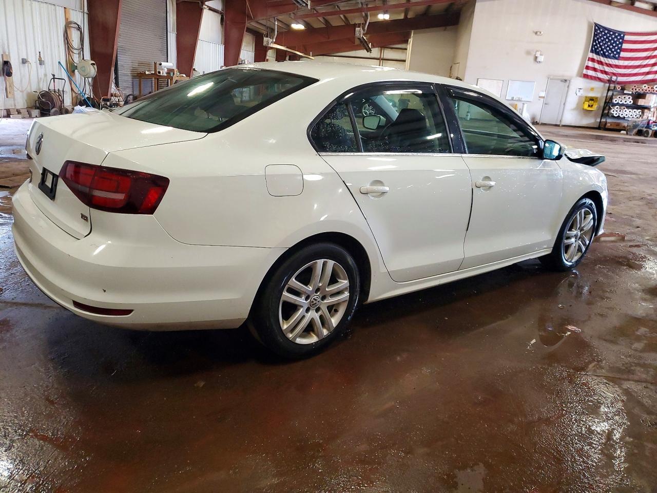 2017 Volkswagen Jetta S - Image 3