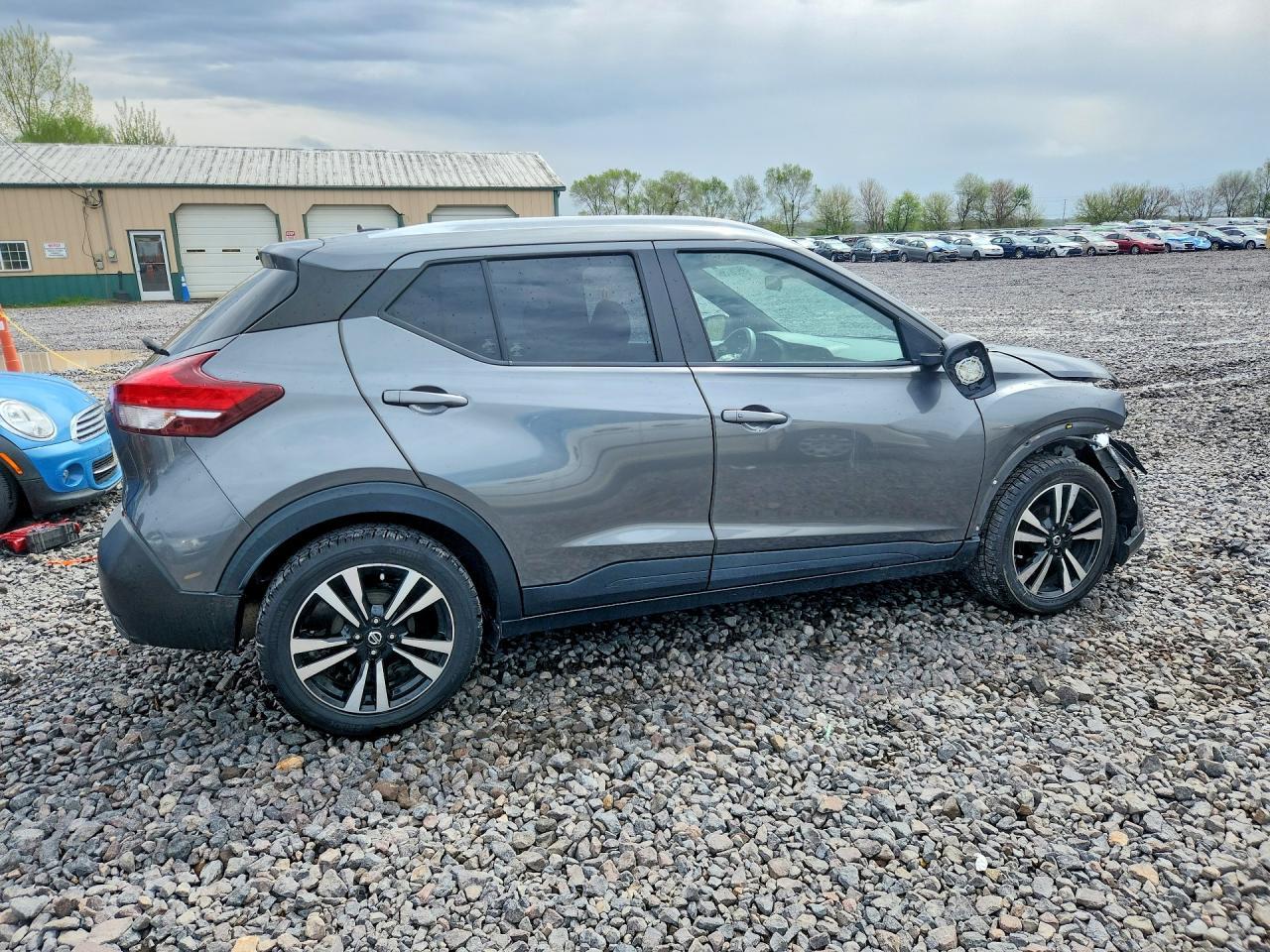 2019 Nissan Kicks Sv - Image 3