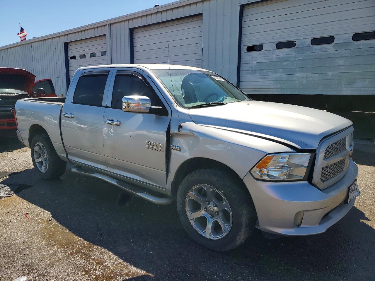 2015 Ram 1500 St - Image 4