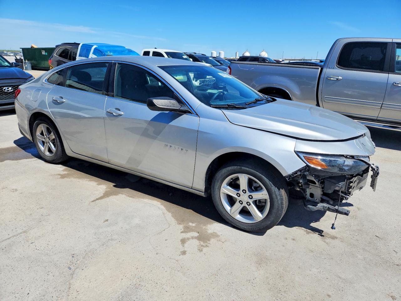 2019 Chevrolet Malibu Ls - Фото 4