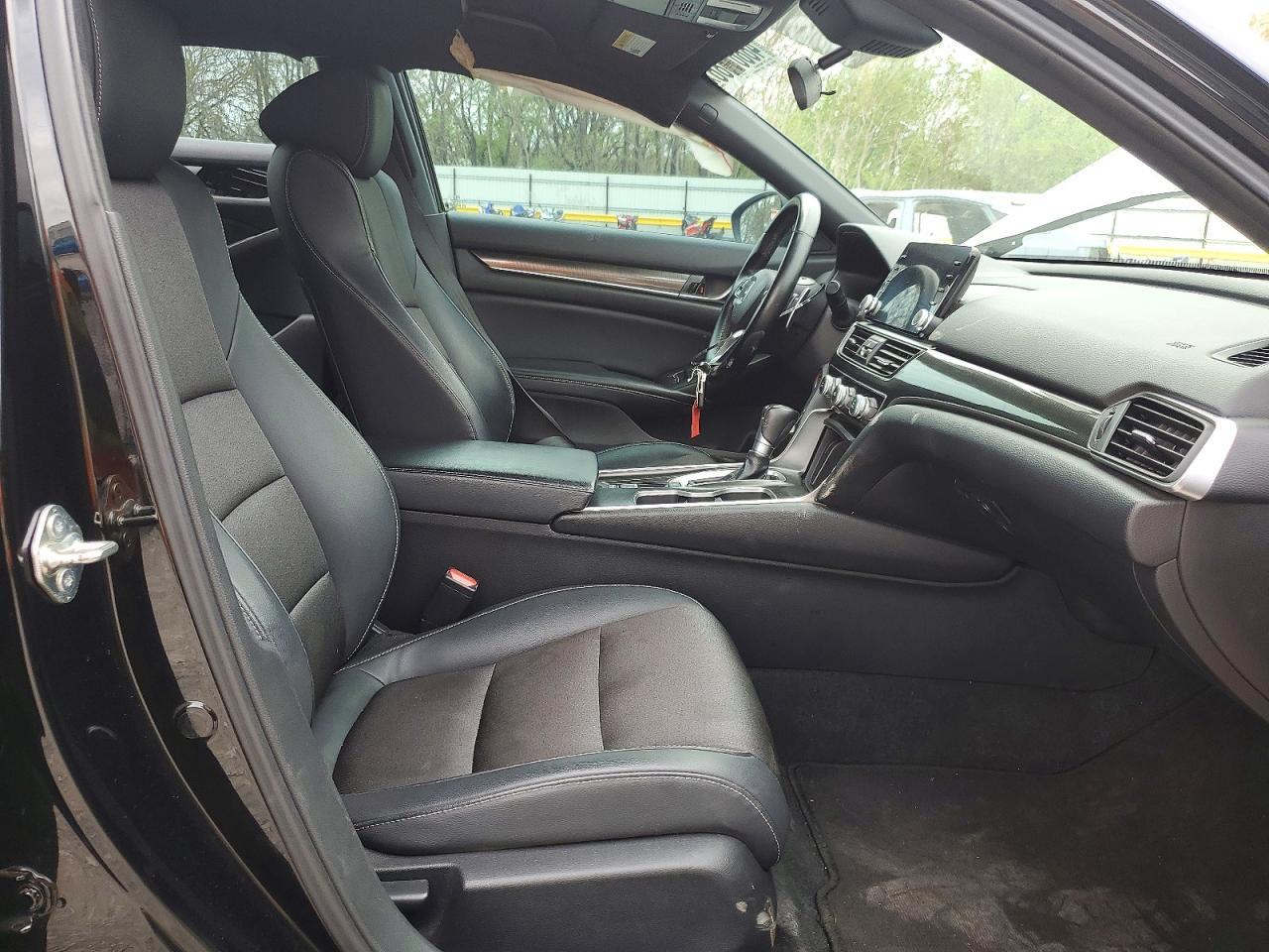 2018 Honda Accord Sport - Фото 7