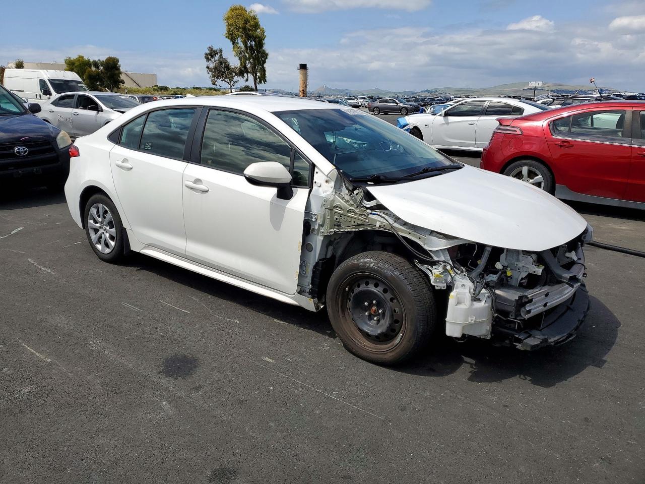 2020 Toyota Corolla Le - Фото 4