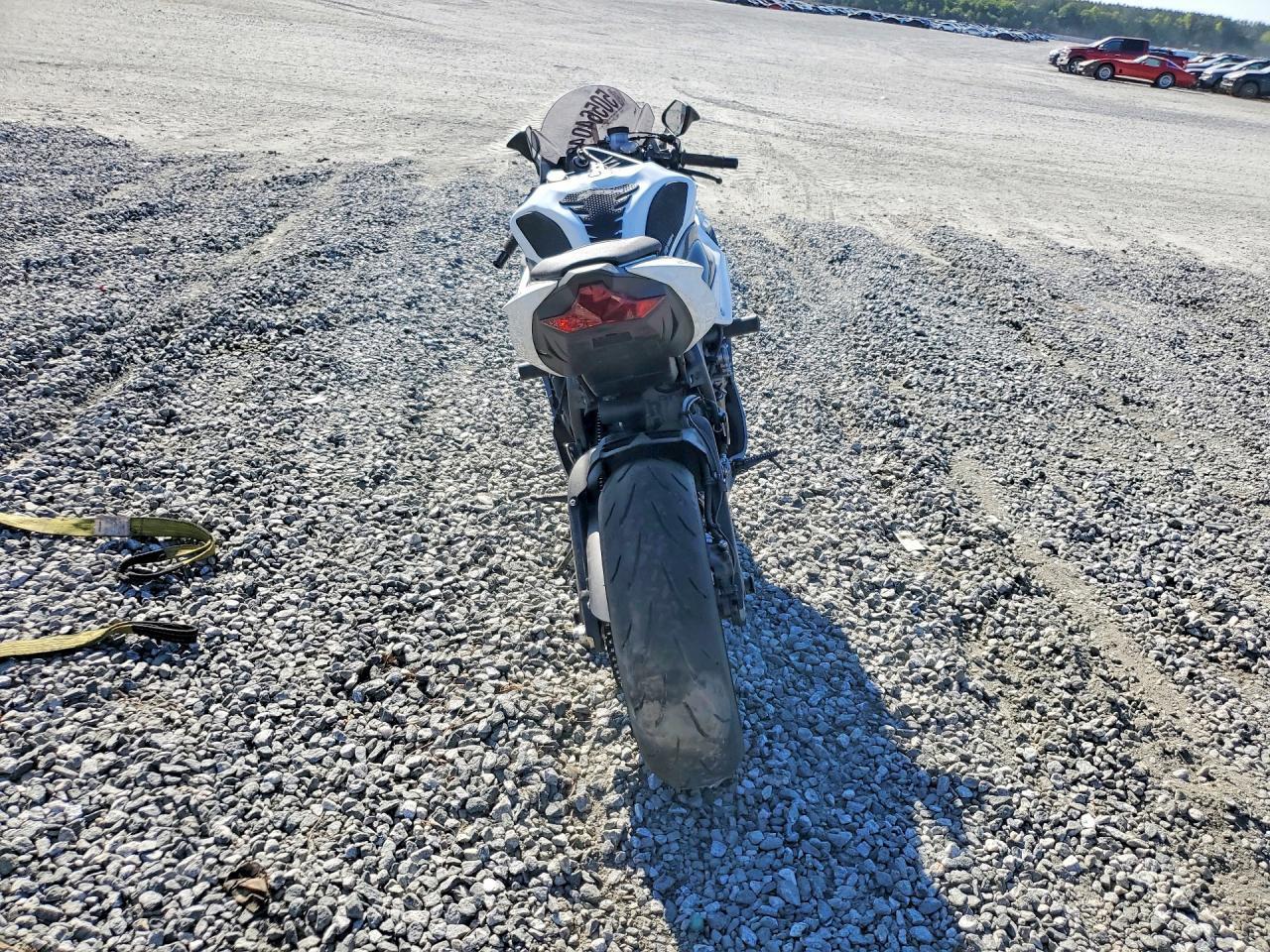 2021 Kawasaki Zx636 K - Image 4