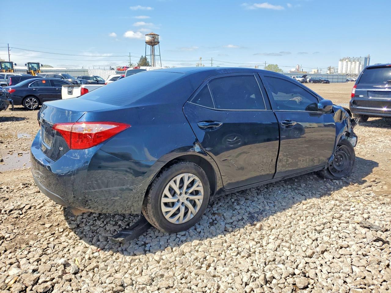 2017 Toyota Corolla Le - Image 3