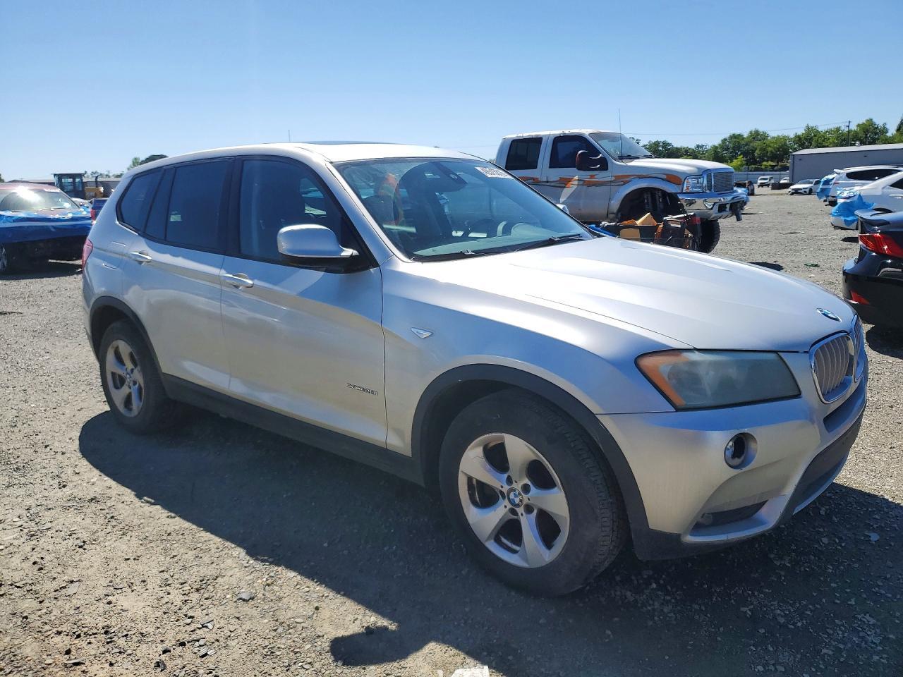 2011 BMW X3 xDrive28I - Фото 4