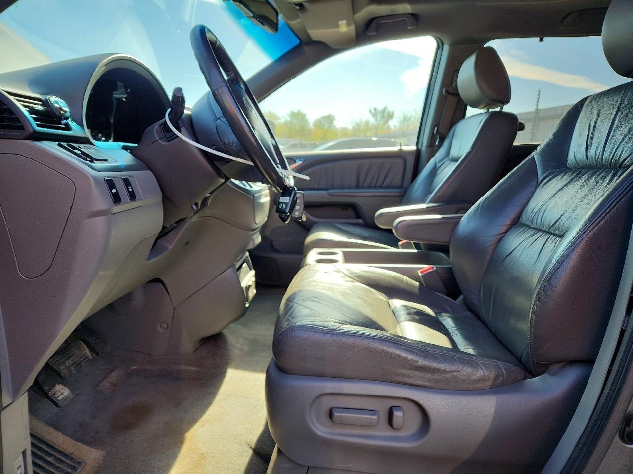 2010 Honda Oddesey - Фото 7