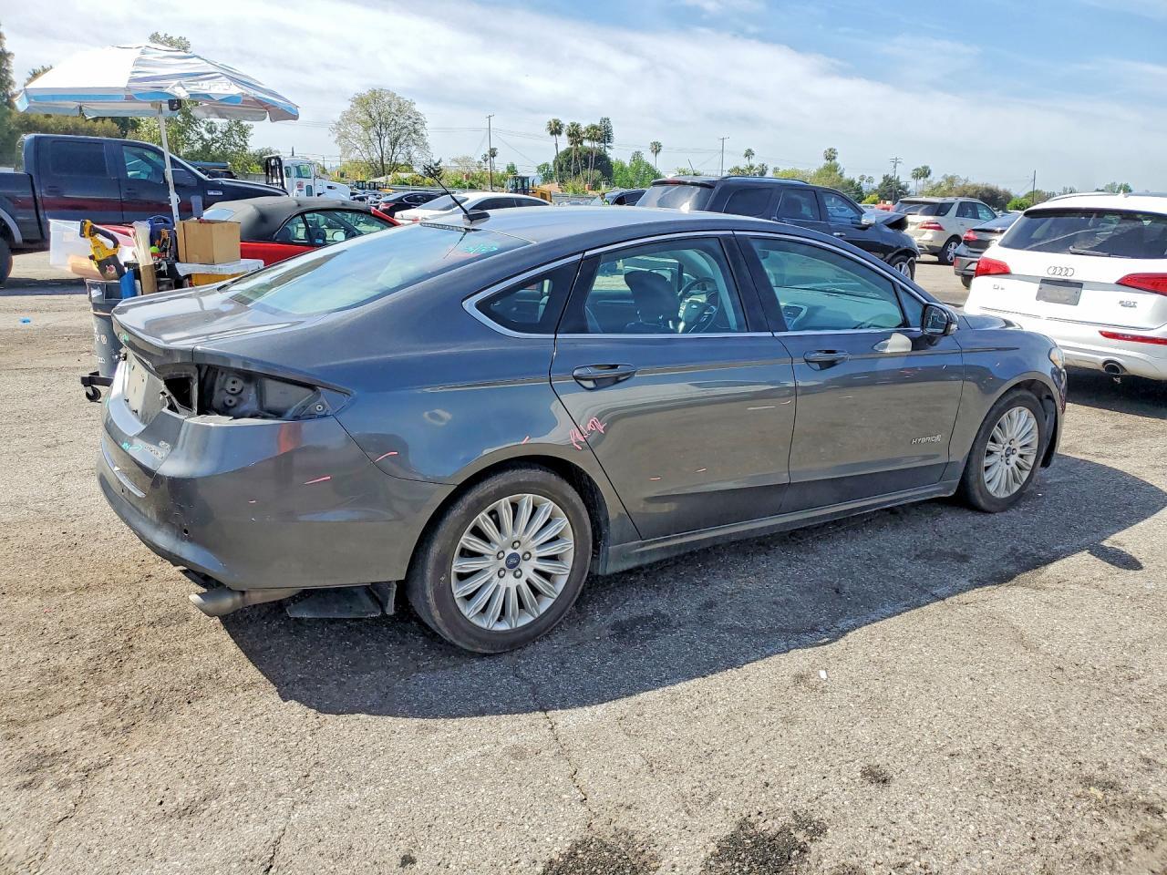2015 Ford Fusion Se Hybrid - Image 3