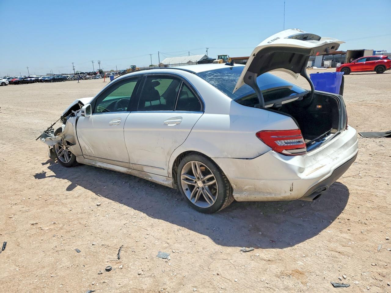 2013 Mercedes-Benz C 250 - Image 3