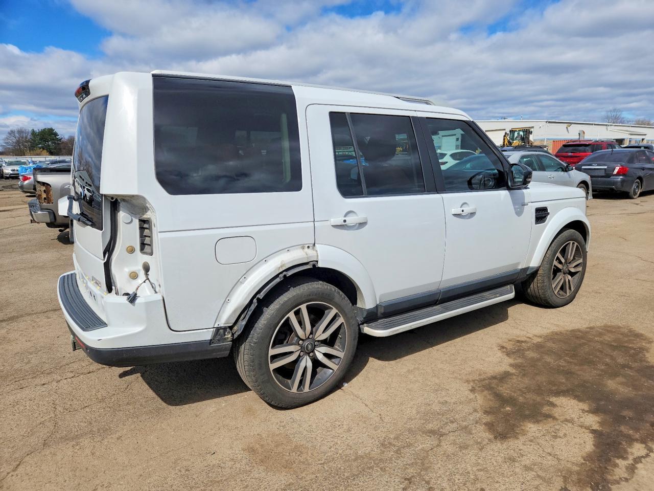 2016 Land Rover Lr4 Hse Luxury - Image 3