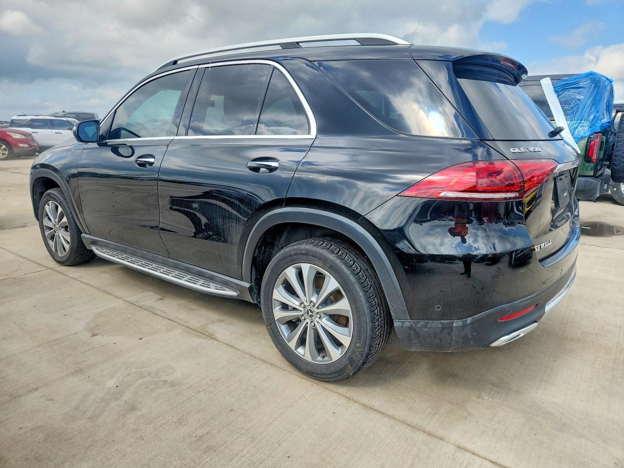 2020 Mercedes-Benz Gle 350 4Matic - Фото 2