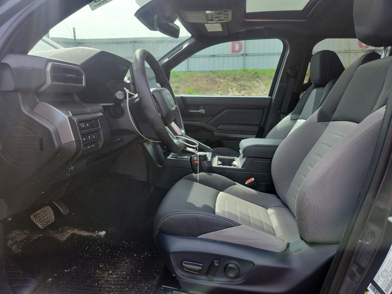 2024 Toyota Tacoma Trd Off-Road - Image 7