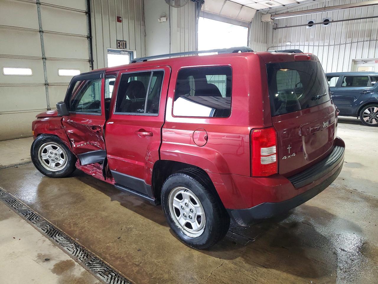 2016 Jeep Patriot Sport - Фото 2