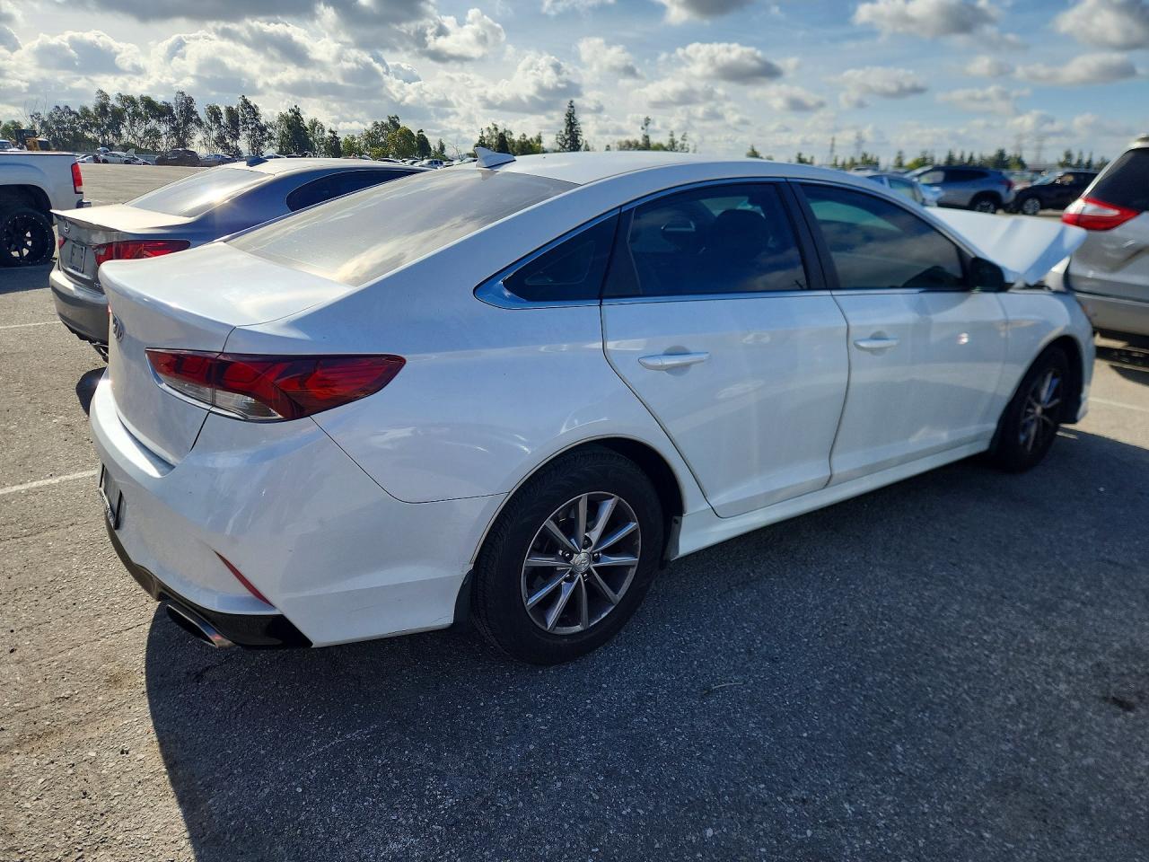 2018 Hyundai Sonata Se - Image 3
