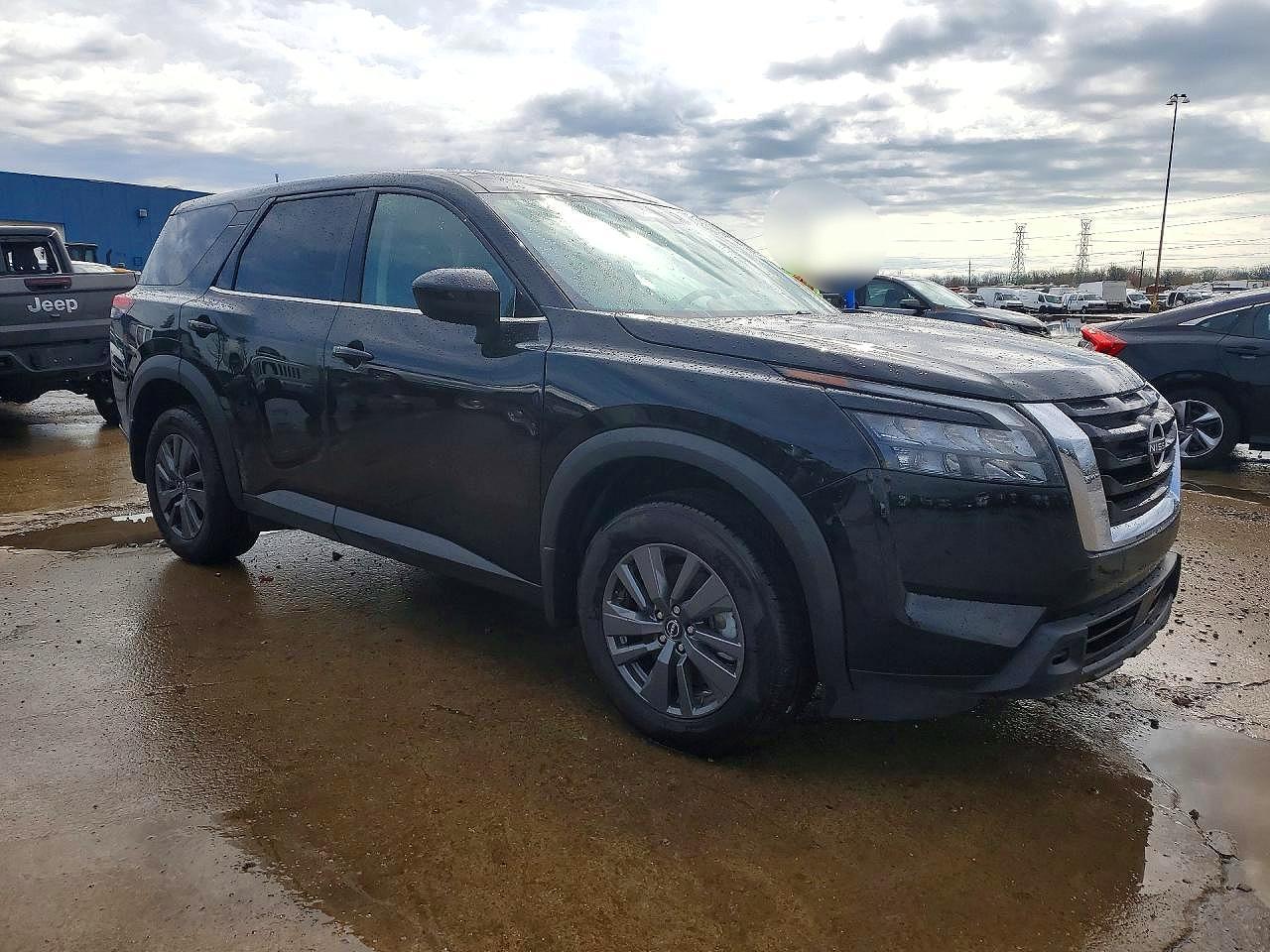 2025 Nissan Pathfinder S - Фото 4