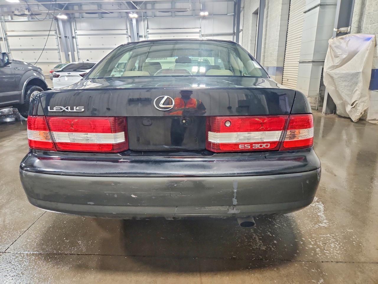 2001 Lexus Es 300 - Image 6