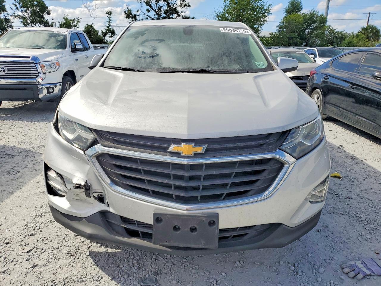 2019 Chevrolet Equinox Lt - Image 5