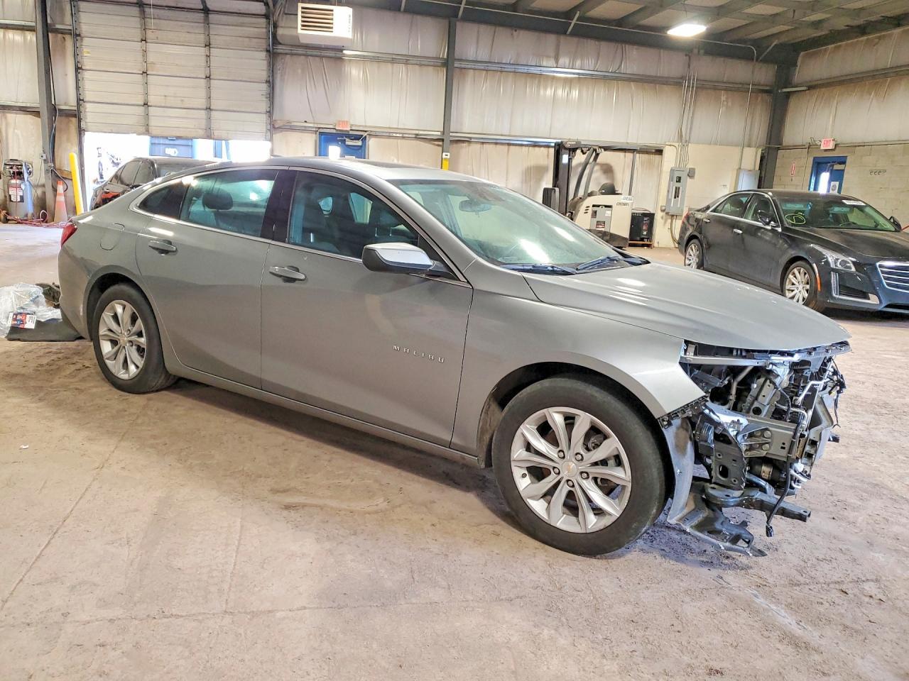 2024 Chevrolet Malibu Lt - Image 4