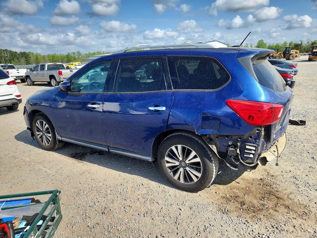2017 Nissan Pathfinder Sl - Image 2