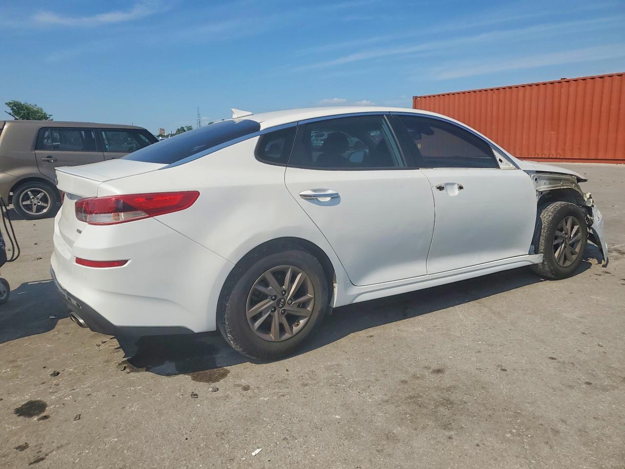 2020 Kia Optima Lx - Фото 3
