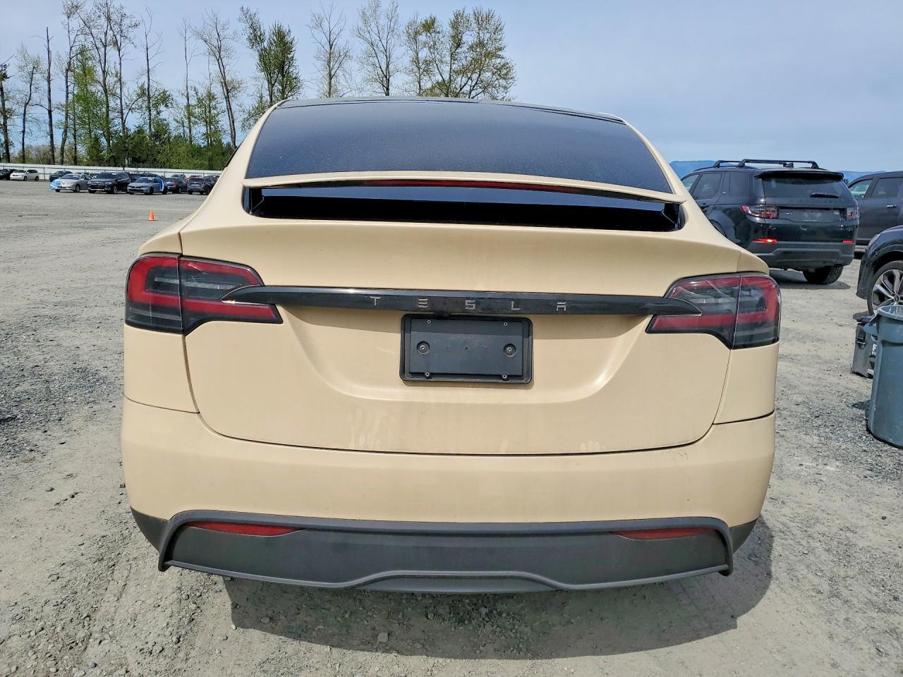 2023 Tesla Model X - Фото 6
