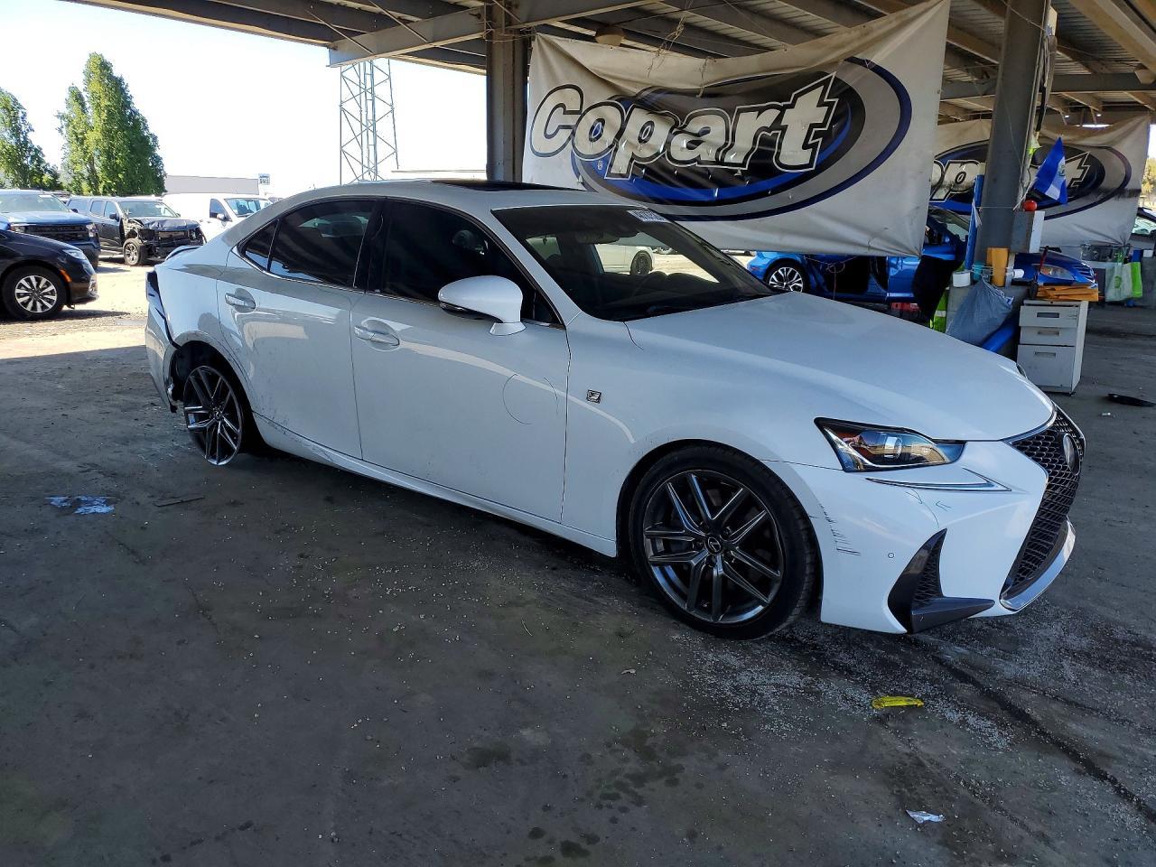 2019 Lexus Is 300 Base - Фото 4