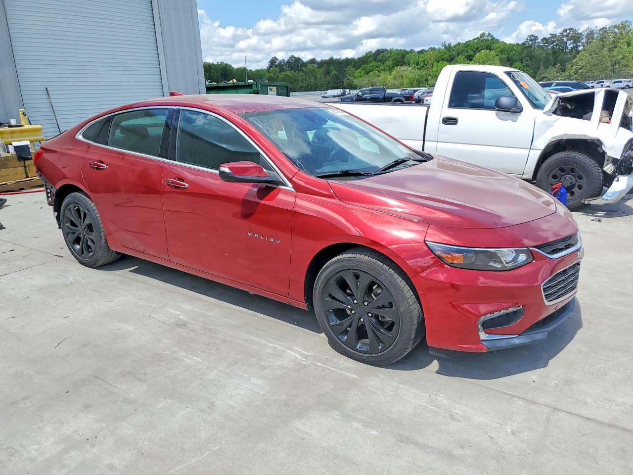 2017 Chevrolet Malibu Premier - Фото 4