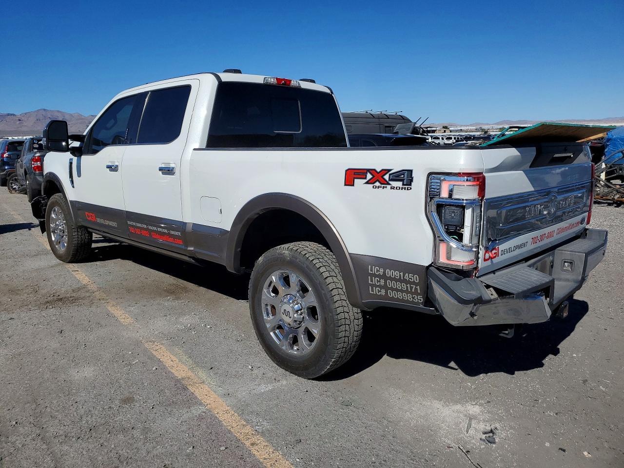 2020 Ford F250 Super Duty - Image 2