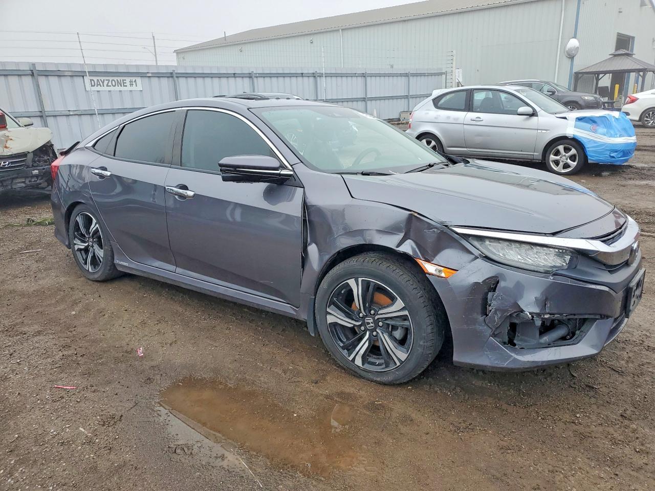 2018 Honda Civic Touring - Фото 4