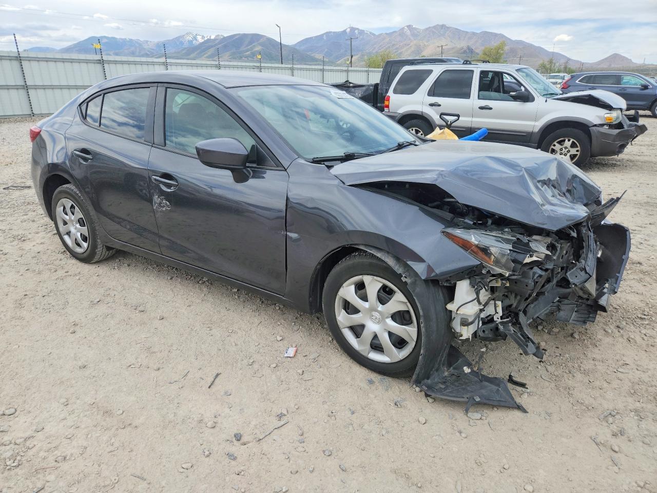 2015 Mazda 3 Sport - Фото 4