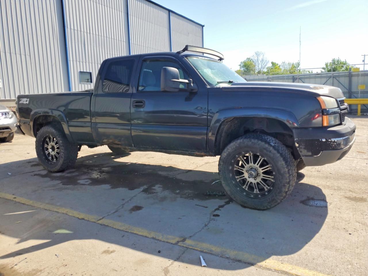 2005 Chevrolet Silverado K1500 - Фото 4