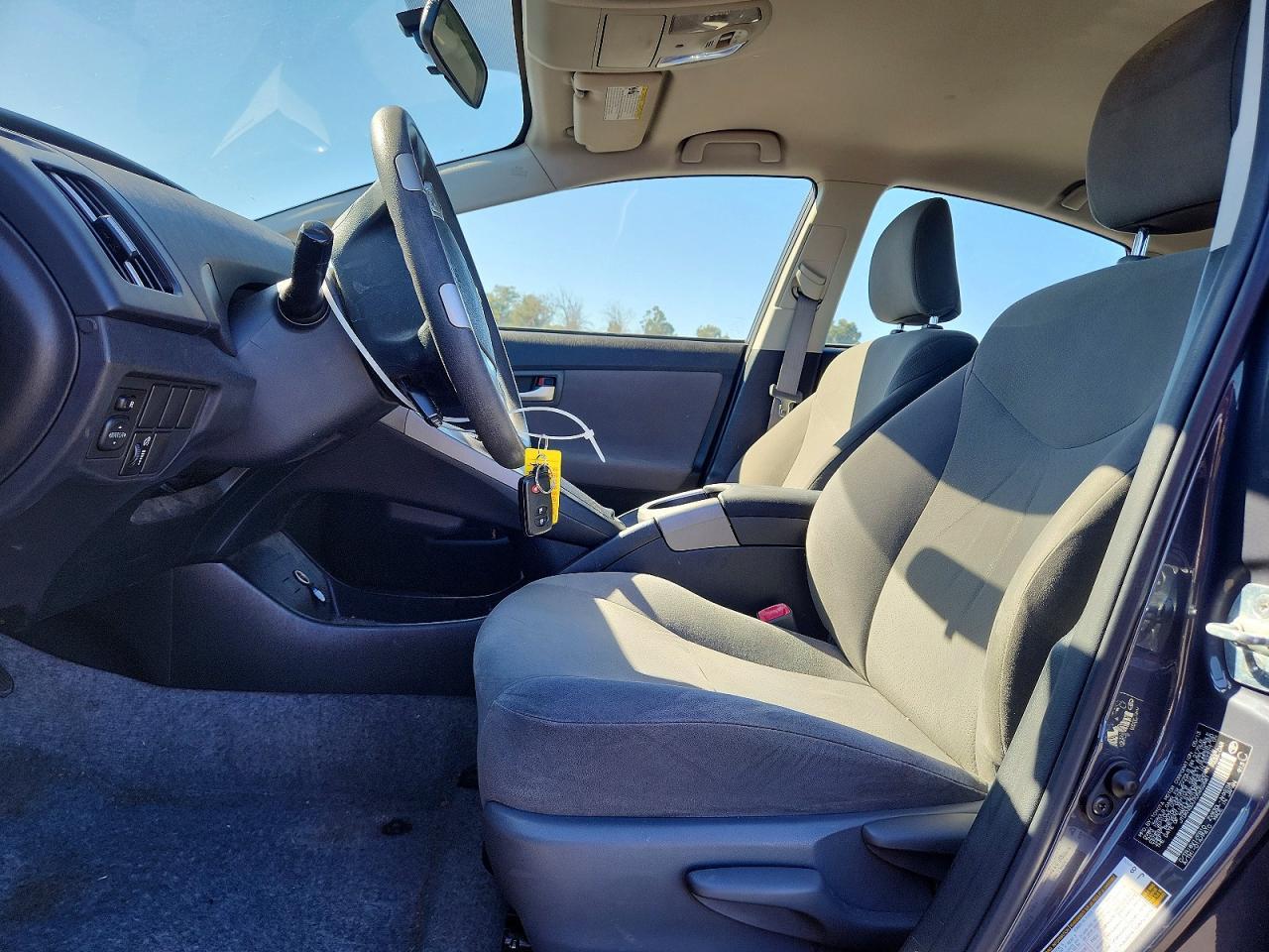 2013 Toyota Prius Two - Image 7