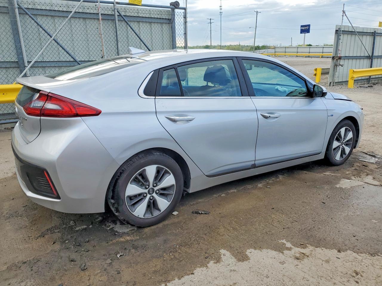2019 Hyundai Ioniq Limited - Фото 3